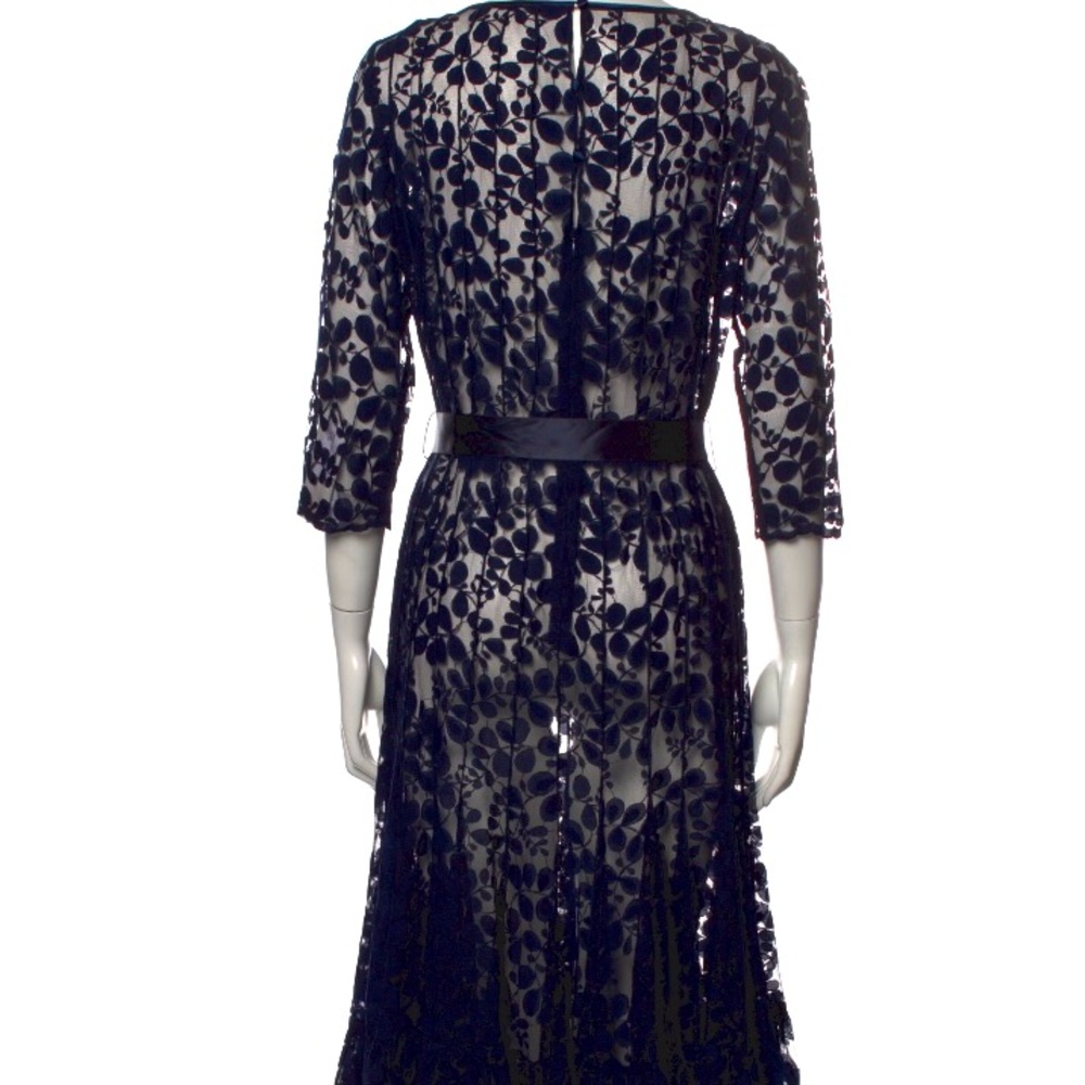 Teri Jon by Rickie Freeman midi length dress
